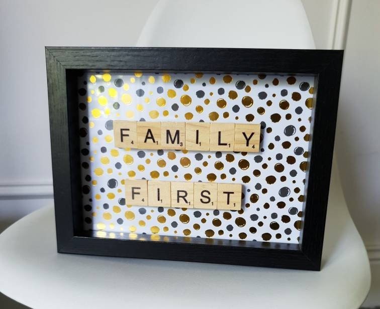 Cadre Scrabble Family First Idée Cadeau Noël