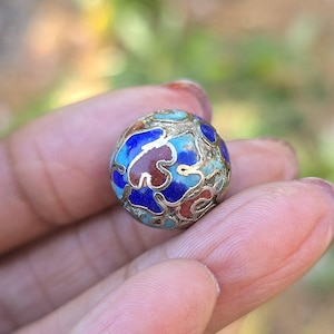 2 Vintage Cloisonne Beads with Enameled Floral Designs, 16mm Metal Round, Genuine Rare Collectible, Destash Collection, 2 Beads