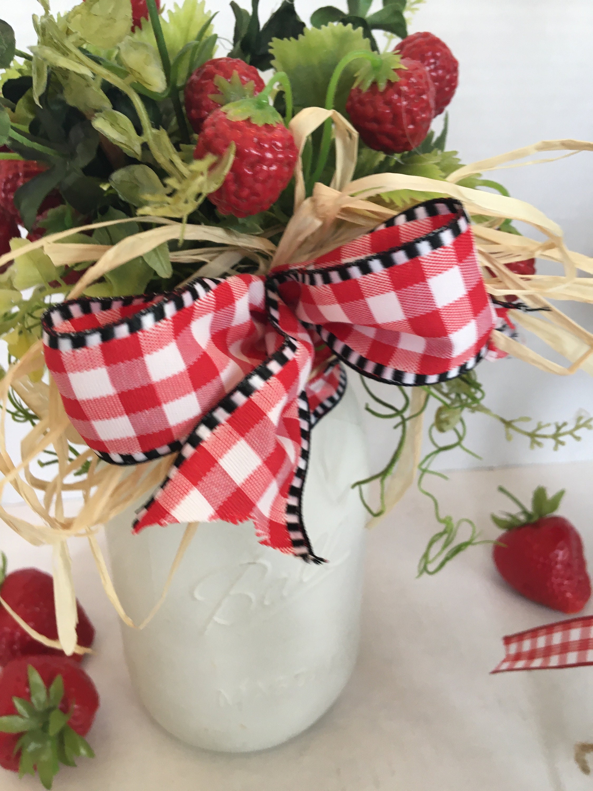 12' x 9 Strawberry Mason Jar Centerpiece / Floral Table Etsy