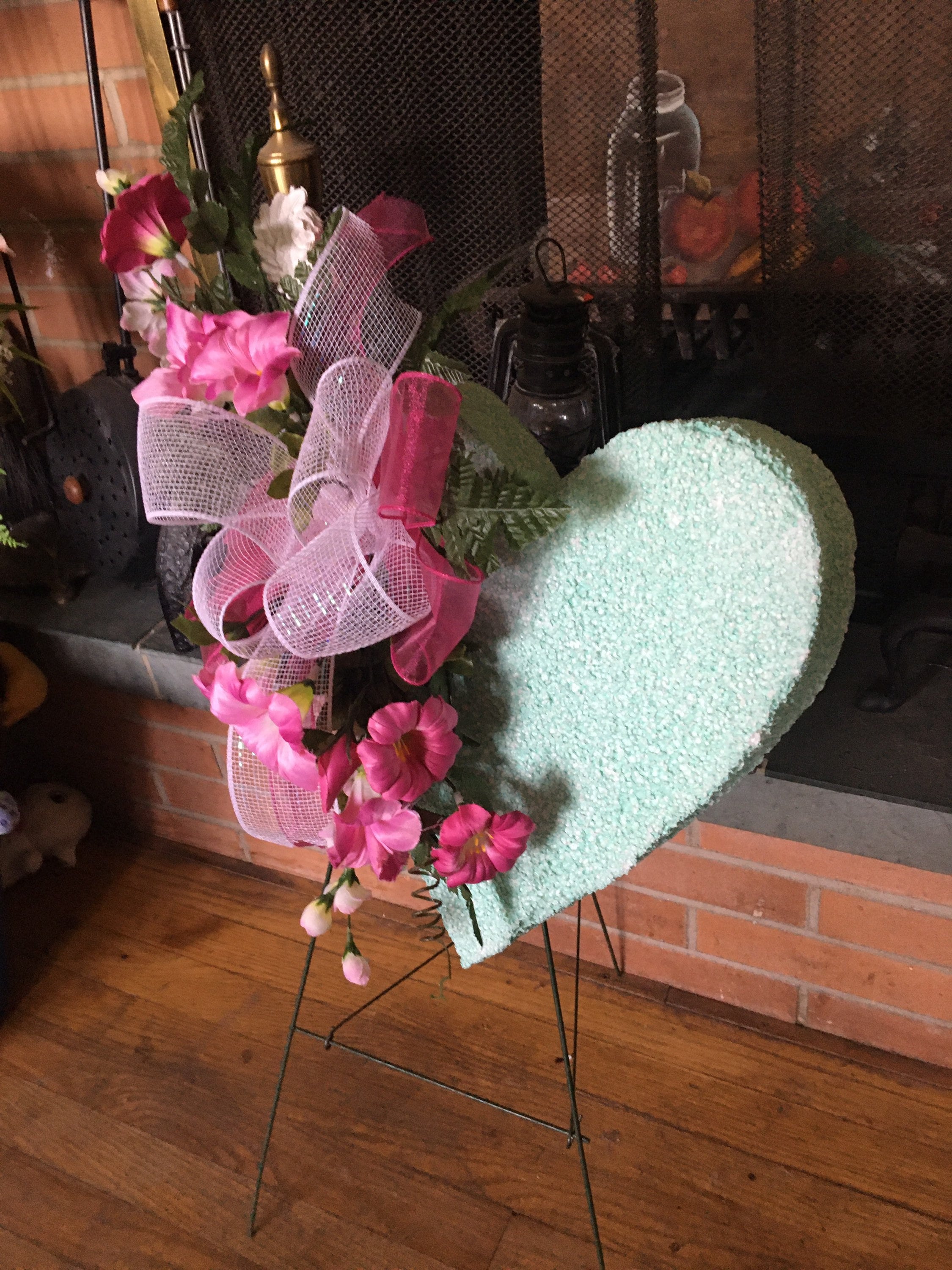 Green/pink Styrofoam Floral Memorial Heart & Stand / Funeral Etsy