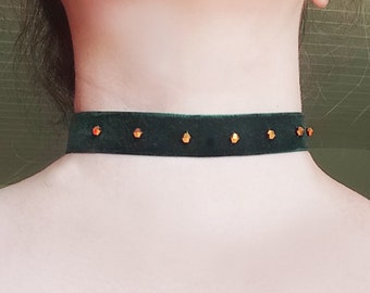 Dark green velvet choker embroidered with rhinestones and metal clasp