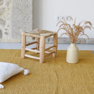 Large yellow rug 140x200 cm, living room rug, mustard yellow area rug, washable rug, sustainable rug, bedroom rug, nursery rug, tapis jaune