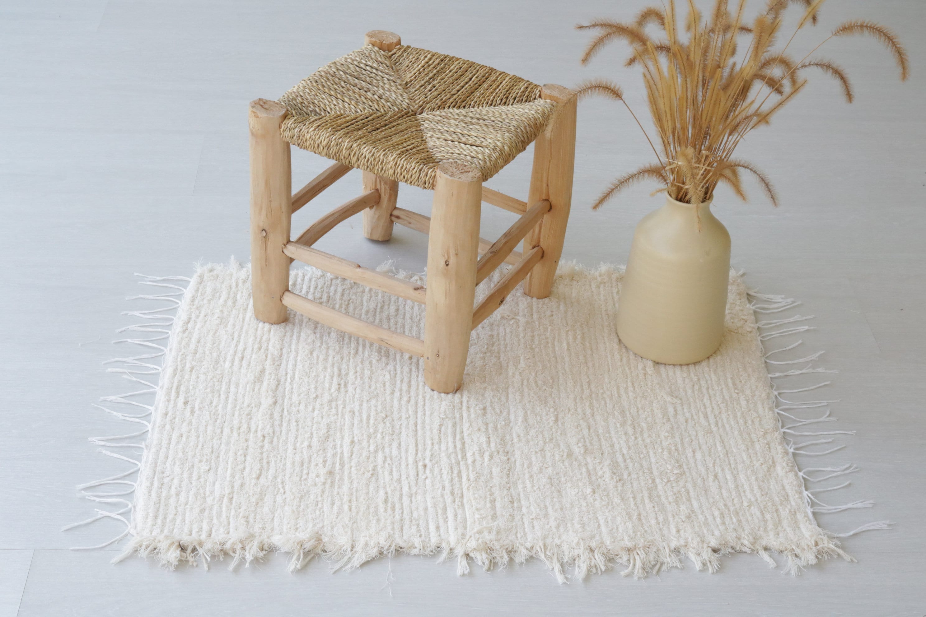 Mini-Teppich in Creme, handgewebt, Baumwollteppich, Badezimmermatte, Schlafzimmermatte, Eingangsmatte, Küchenmatte, Boho-Teppich, Geschenk für Mama, maschinenwaschbarer Teppich.