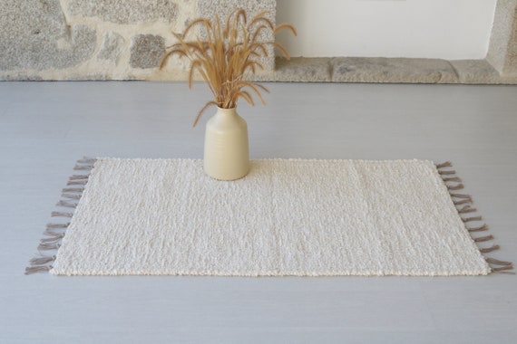 Small Handwoven Cream Rug, Cotton Rug, Bathroom Rug, Bath Mat