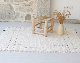 Medium cream rug 100x150cm, bedroom rug, nursery rug, Portuguese rug, bohemian rug, boho rug, kitchen rug, tapis beige, beige teppich