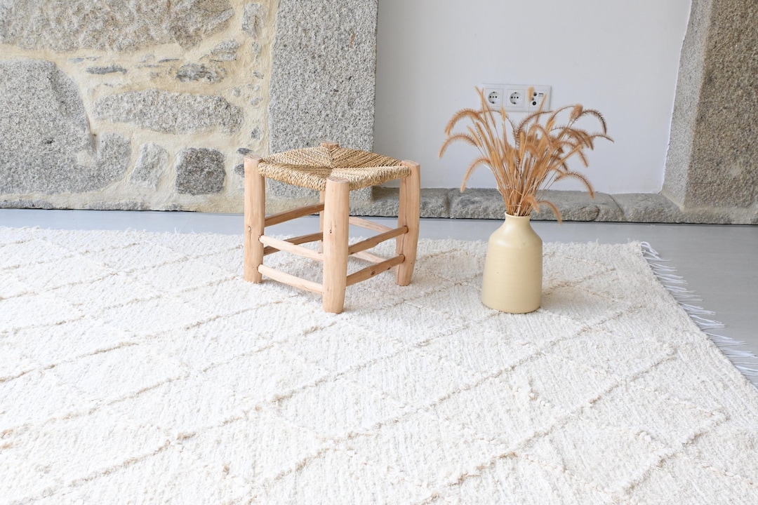 Large Geometric Cream Rug, Diamond Design Rug, Bedroom Rug, Living Room ...