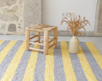 Large striped yellow and gray rug 140x200cm, living room rug, colored rug, kids rug, kids decoration, boho rug, gelber und grauer teppich