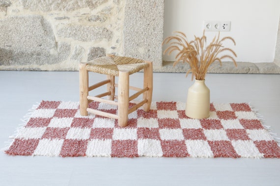 Medium check ecru and red rug, shag rag rug, cotton rug, bedroom rug, kids rug, portuguese rug, bathroom rug, Checkerboard rug, unique rug