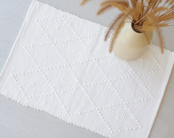 Mini handwoven off white rug, shower cotton rug, bathroom rug, kitchen rug, bohemian rug, tapis blanc, weißer Teppich, Badteppich