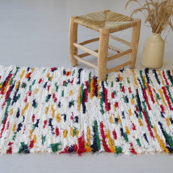 Medium bohemian handwoven rug, colored rug, bathroom rug, bedroom rug, kitchen rug, gift for mom, boho rug, rag rug.