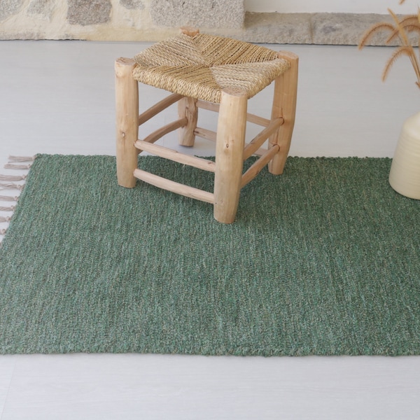 Medium handwoven green cotton rug, bathroom rug, kitchen rug, bedroom rug, housewarming gift, nordic rug, Scandinavian rug, ethnic rug