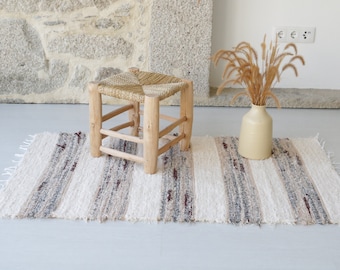 Mittelgroßer gestreifter beige Teppich, Flickenteppich, waschbarer Baumwollteppich, Schlafzimmerteppich, portugiesischer Teppich, einzigartiger Teppich, Badezimmerteppich, Küchenteppich, Boho-Teppich