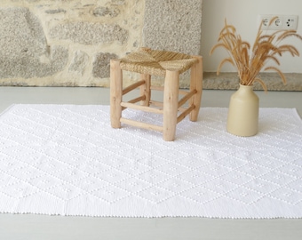 Medium handwoven off white rug 100x150 cm, bedroom rug, nursery rug, Portuguese rag rug, bohemian rug, white carpet, weißer teppich