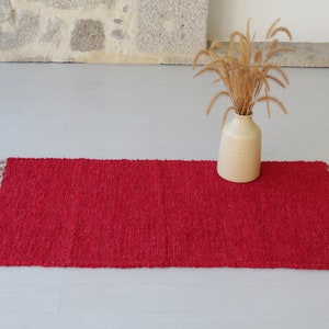 Small handwoven red rug, bathroom rug, bedroom rug, red cotton rug, bohemian decor, kitchen rug, tapis rouge, roter Teppich, gift for her