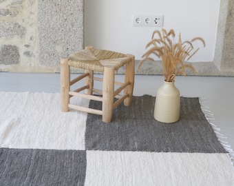 Large handwoven dark green rug, checkered rug, area rug, unique rug, living room rug, Farmhouse decor, portuguese rug, eco friendly rug