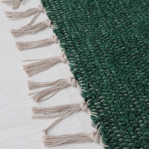Medium handwoven green rug, soft rug, area rug, bohemian rug, Farmhouse decor, machine washable rug, green cotton rug, bedroom rug, bath rug image 3