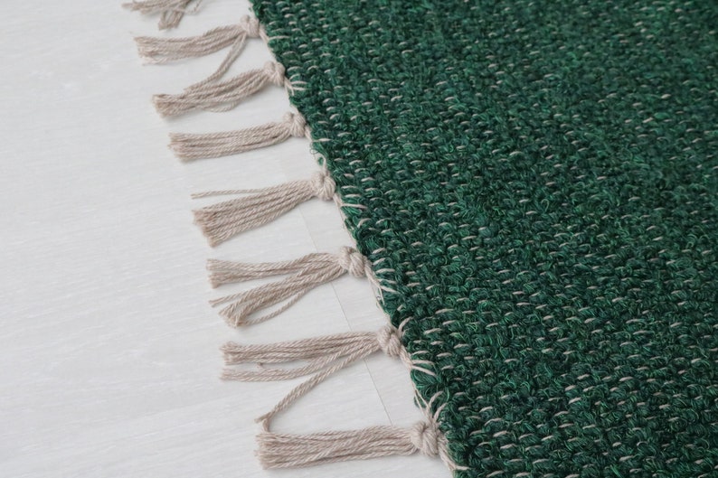 Medium handwoven green rug, soft rug, area rug, bohemian rug, Farmhouse decor, machine washable rug, green cotton rug, bedroom rug, bath rug image 3