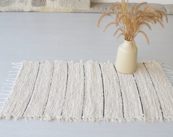 Petit tapis crème tissé à la main, tapis de chambre à coucher en coton, décor bohème, tapis de cuisine, tapis de chambre d'enfant, tapis de chambre pour enfants, tapis tissé à la main lavable.