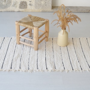 Tapis rayé crème moyen, tapis de salle de bain, tapis de chambre à coucher, décor boho, tapis portugais, tapis boho, tapis beige, décoration de chambre