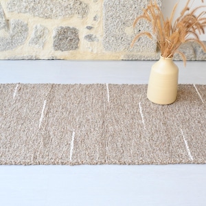 Small brown rug, bathroom rug, shower rug, bedroom rug, kitchen rug, bath mat, door mat, bedside rug, entry rug, contemporary rug