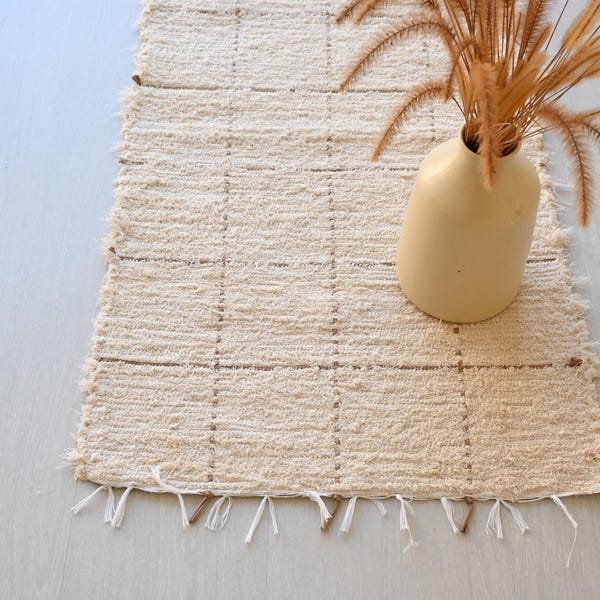 Small cream and brown check rug, checkered rug, check rug, shower rug, bathroom mat, bedroom rug, bedside rug, contemporary rug, modern rug