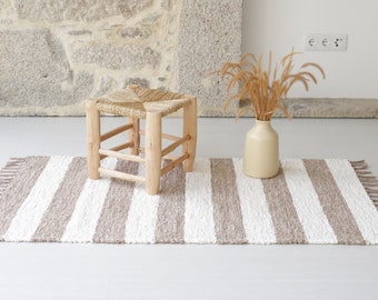 Medium striped camel rug, kitchen rug, bedroom rug, bohemian rug, brown striped rug, bedside rug, kids rug, bathroom rug, gestreifter Teppich