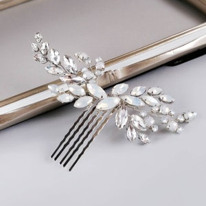 Crystal hair comb for bride Hair piece with opal Wedding comb with rhinestone
