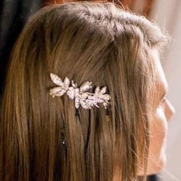 Bridal hair comb for wedding, Crystal piece pin, Small jewelry headpiece for bride or bridesmaid with silver leaves