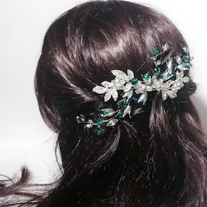 Peigne de mariée émeraude, épingle à cheveux de mariage en cristal avec des feuilles de strass