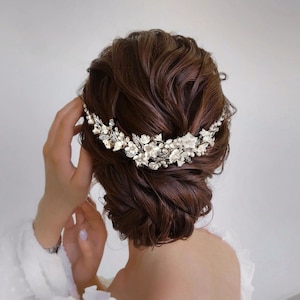 Floral Braut Haarkamm Hochzeit Blumenstück, Perlenkopfschmuck für Braut