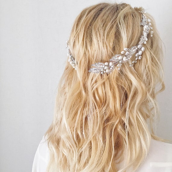 Bridal Pearl Tiara: Crystal Halo Crown, Freshwater Pearl  display picture 1