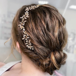 Wedding headband with silver or gold leaf Bridal halo headpiece with crystal Bridal hairpiece