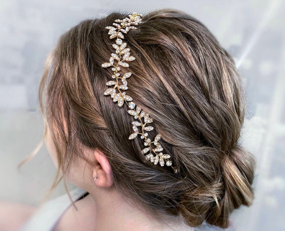 Brand new wedding hair vine. Gold leaf with crystals. Never worn. Great quality. Wedding Hair Vine -  main image 4