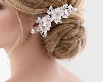 Horquilla nupcial floral, peineta de boda con flores y hojas de cristal para la novia