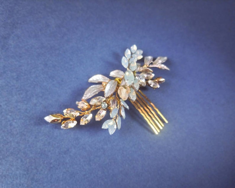 Leaf headpiece Opal bridal head piece Something blue for bride Headpiece opal Hair comb in gold 2019 wedding trends
