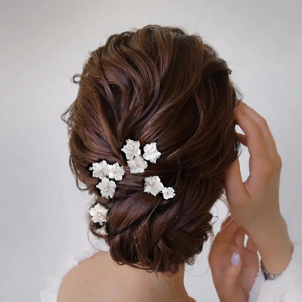 Floral bridal hair pins, Wedding flower piece, Cherry blossom jewelry headpieces