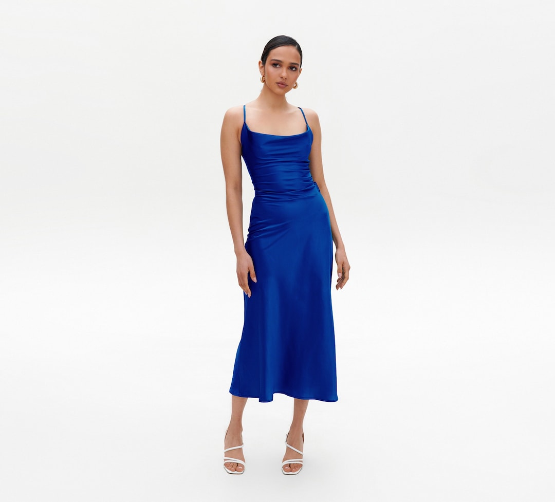 Round neck Day silk dress in Navy blue