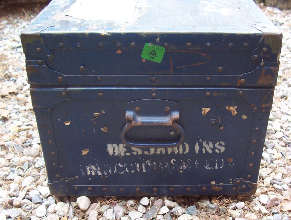 airforces footlocker