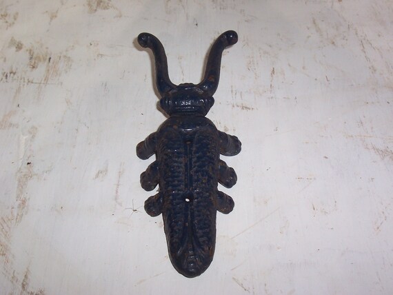 CRICKET BOOT JACK