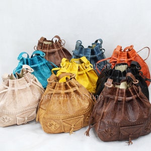 VERSATILE LEATHER BUCKET Bag in Vintage Style Large Leather 