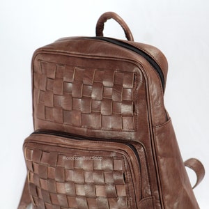 Sac à dos en cuir marron, sac à dos de voyage unisexe, cuir marocain tressé, sac à dos pour femme. image 7