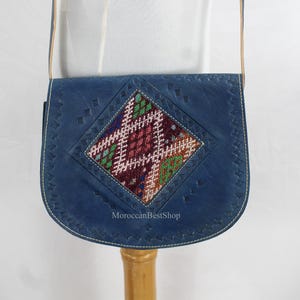Monedero de piel para mujer, Bolso bandolera tipo rug, Bolso tote de piel kilim marroquí, Bolso de piel para mujer.