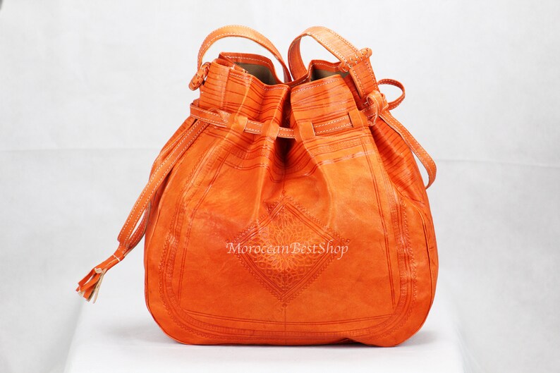 Women/'s Leather Handbag Large Engraved Handmade Moroccan Leather Bag Festival Bags Boho Bags Large Bucket Bag Natural Dark Color