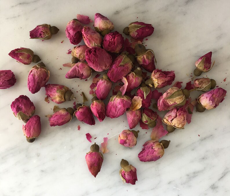 Red Rose Buds Dried Rose Bulk Herbs 1 Oz Dried Flowers Etsy