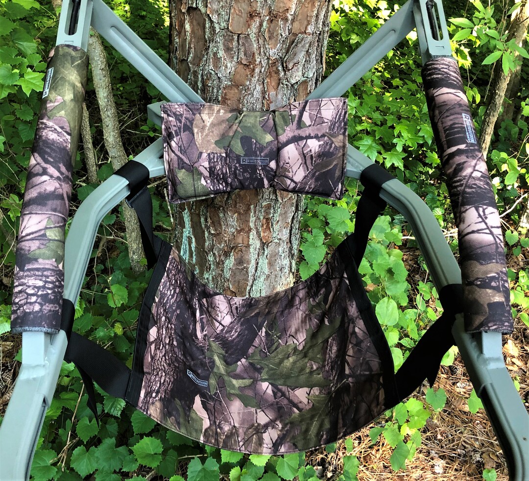 Rustic Outdoor Universal Camo Tree Stand Kitquality Manufactured in