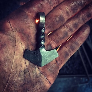 Viking Mjolnir Pendant