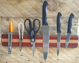 magnetic knife holder, walnut, sapelli, cabinet grade plywood, wall mounted magnetic knife holder, magnetic knife holder, home gifts