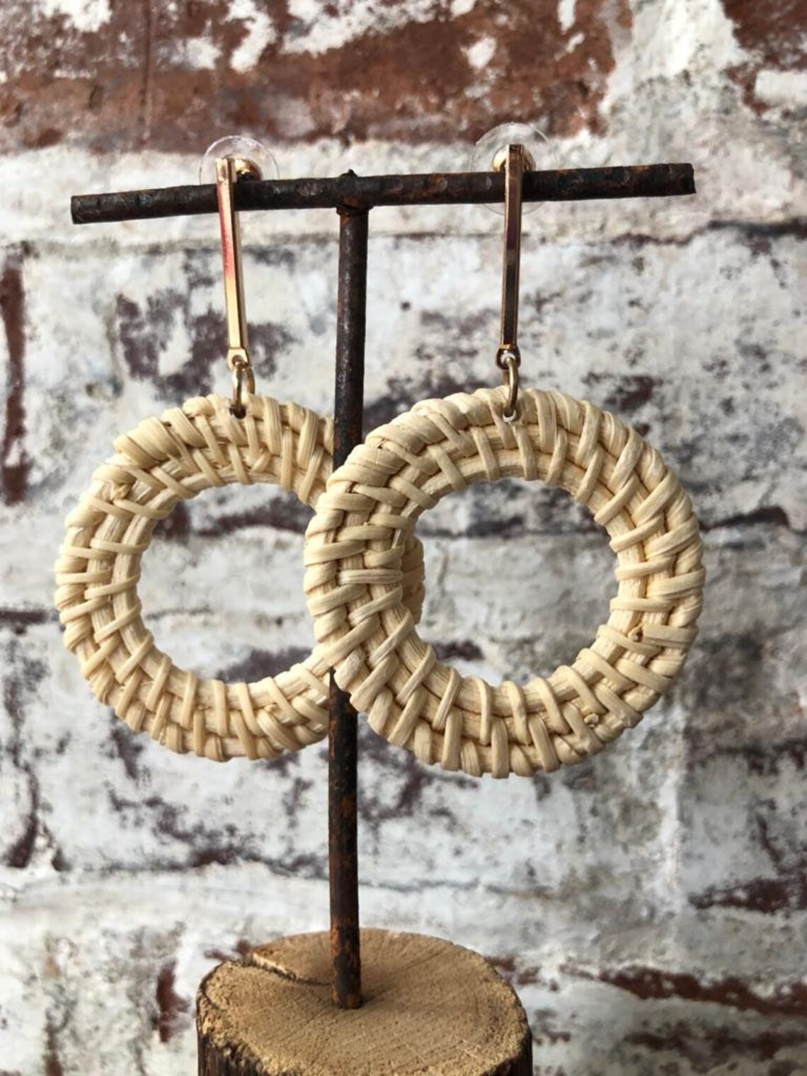 Natural Beige Woven Straw Hoop Earrings with Gold Metal Etsy