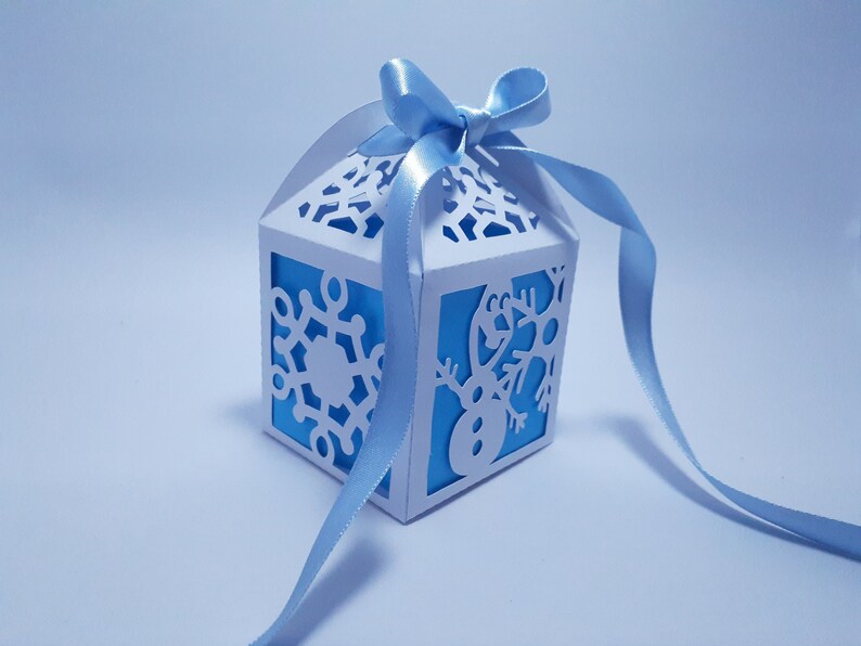 Download SVG Favor Box Frozen Template Treat Box Cricut Cutting ...