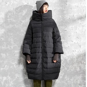 Womens Winter Loose Fitting Fashion Cocoon Style Hooded Down Coat With Pockets, Casual Down Coat, Long Down Coat, Winter Coat,Coat For Women